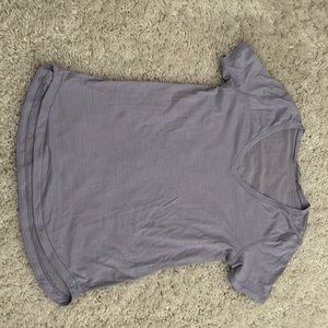 lululemon v neck, short sleeve tee, lavender, size 6